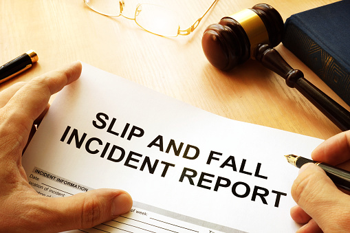 Lawyer to report Slip-and-Fall Incidents in Tracy, CA